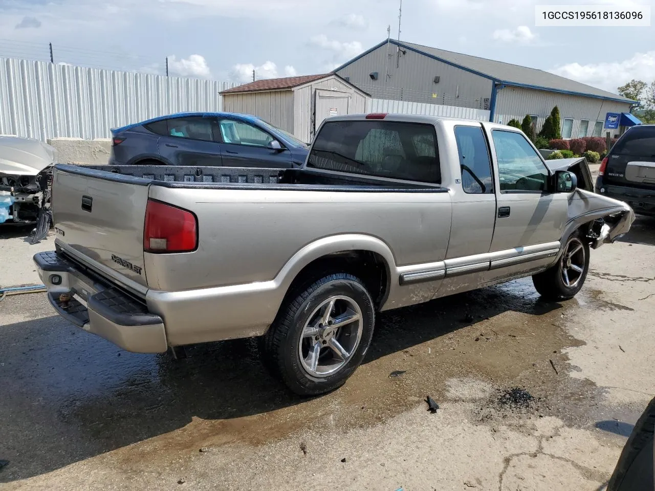 2001 Chevrolet S Truck S10 VIN: 1GCCS195618136096 Lot: 72679234