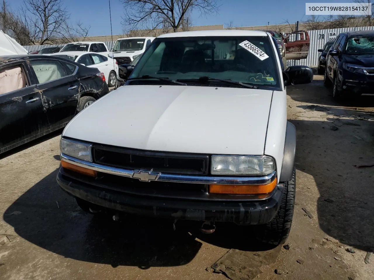 2002 Chevrolet S Truck S10 VIN: 1GCCT19W828154137 Lot: 43566524