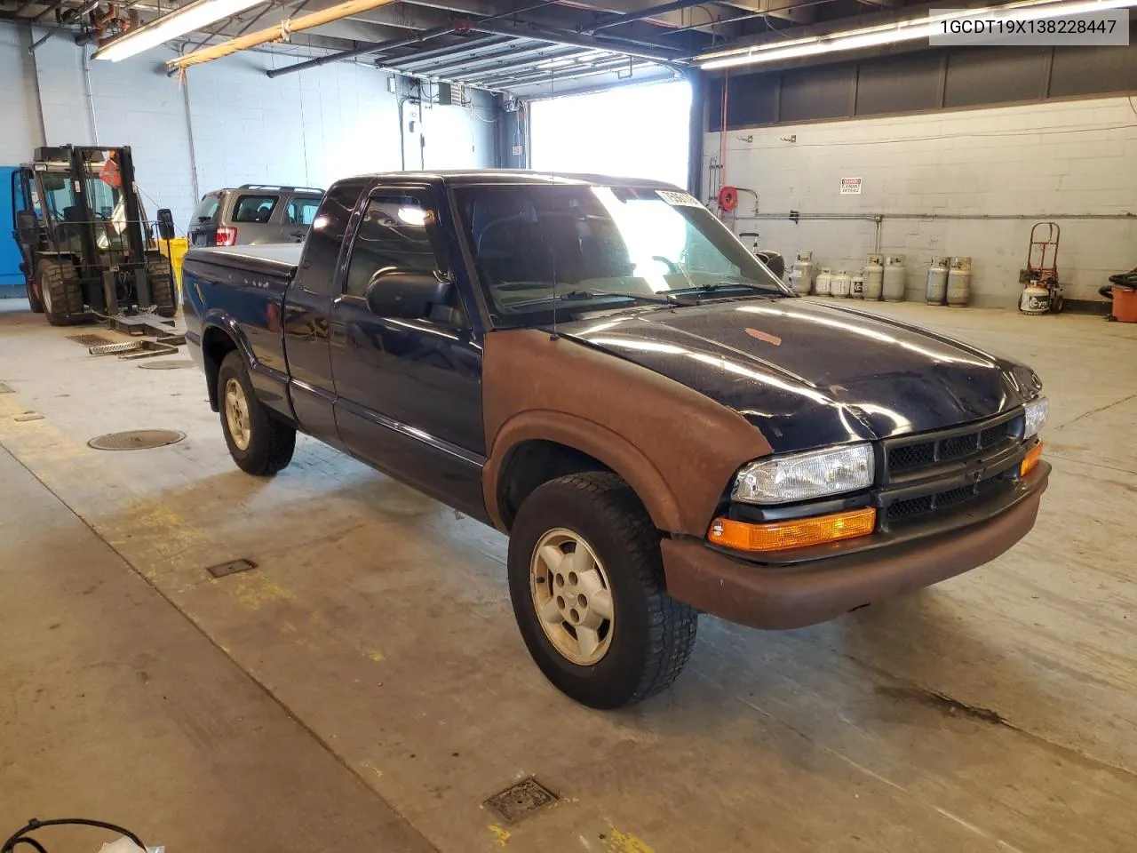 2003 Chevrolet S Truck S10 VIN: 1GCDT19X138228447 Lot: 75961764