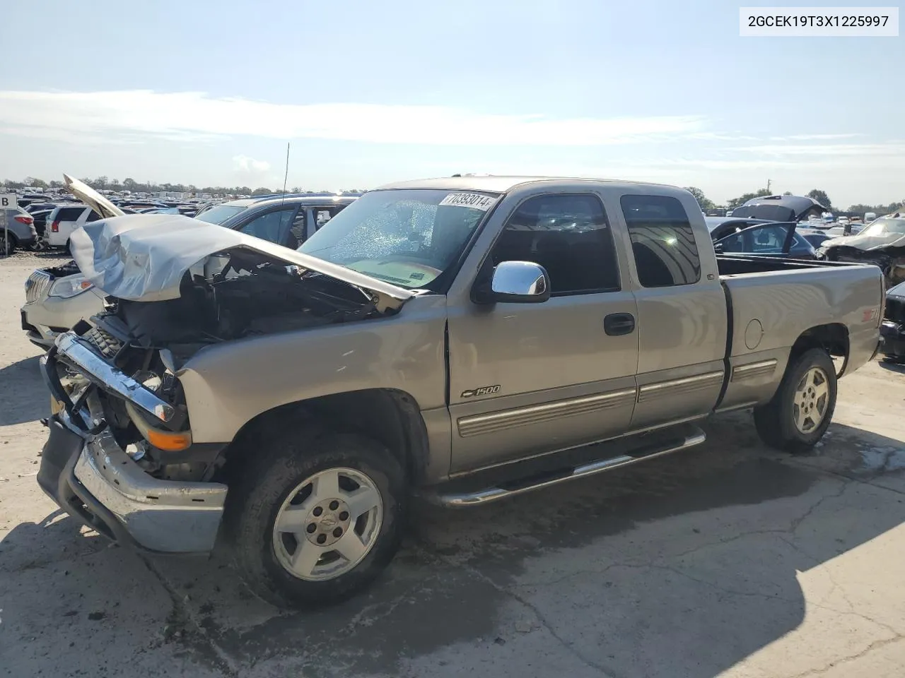 1999 Chevrolet Silverado K1500 VIN: 2GCEK19T3X1225997 Lot: 70393014