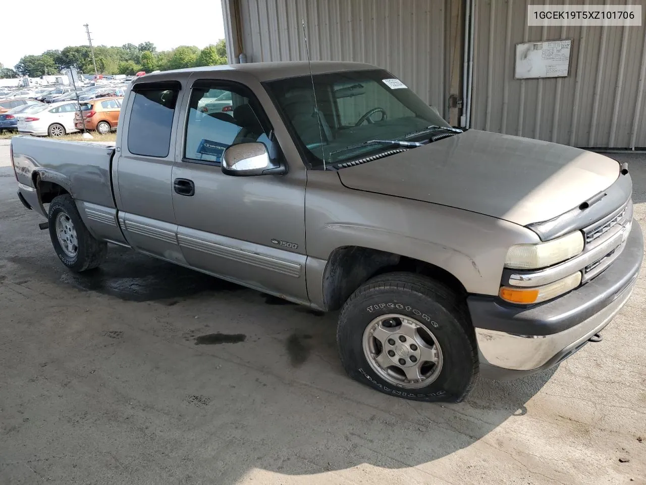 1999 Chevrolet Silverado K1500 VIN: 1GCEK19T5XZ101706 Lot: 70585684