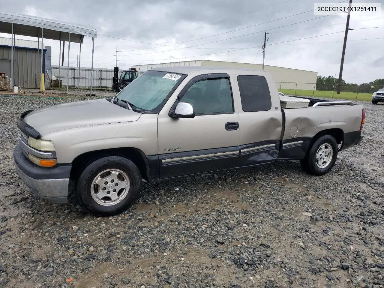 1999 Chevrolet Silverado C1500 VIN: 2GCEC19T4X1251411 Lot: 71264144