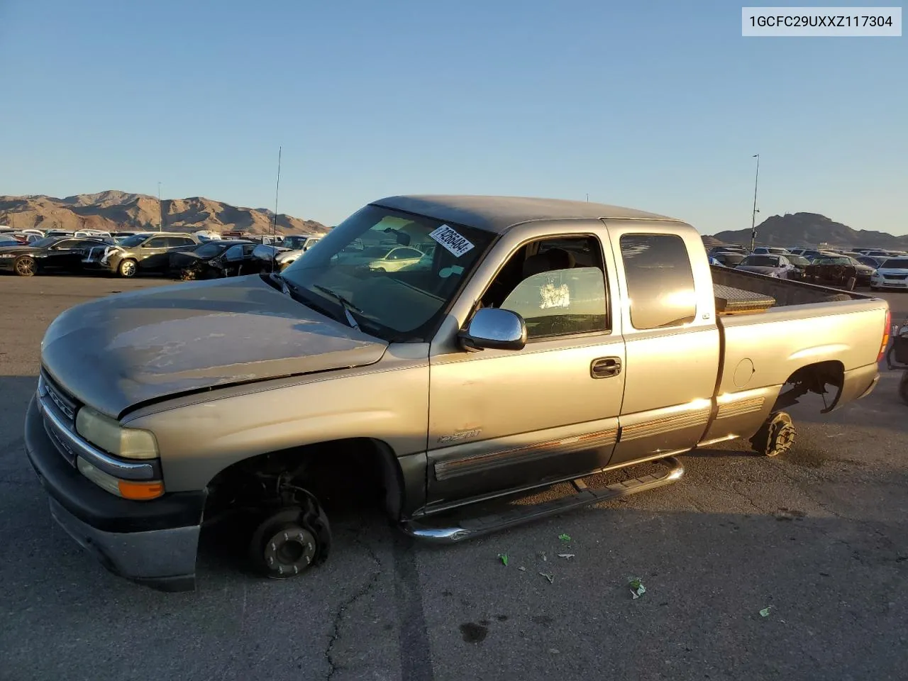 1999 Chevrolet Silverado C2500 VIN: 1GCFC29UXXZ117304 Lot: 74266484