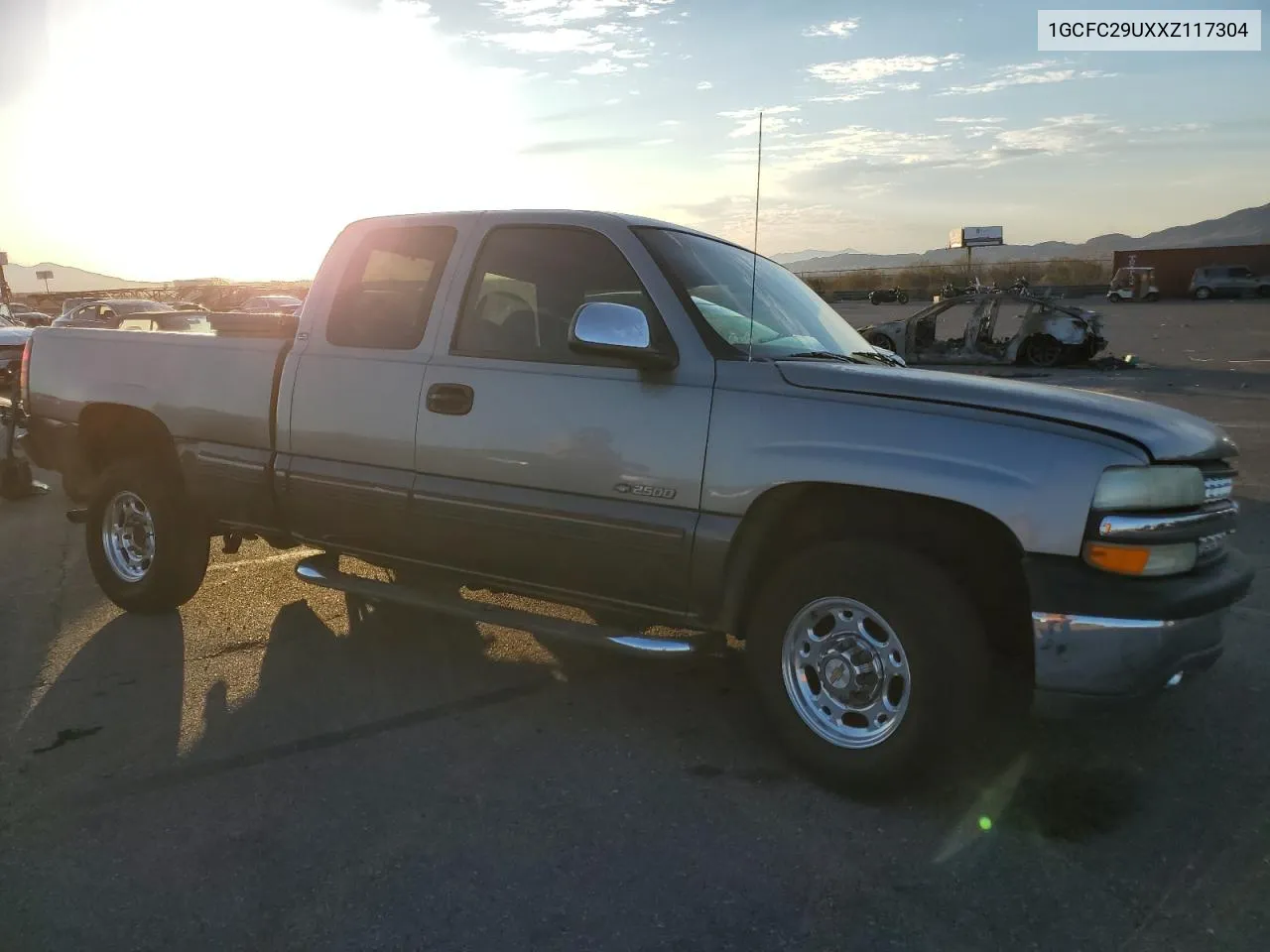 1999 Chevrolet Silverado C2500 VIN: 1GCFC29UXXZ117304 Lot: 74266484