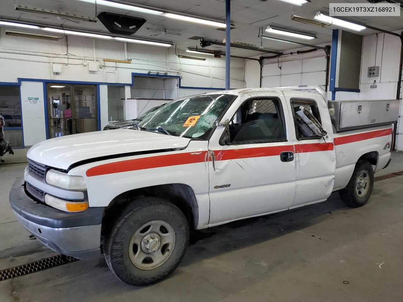 1999 Chevrolet Silverado K1500 VIN: 1GCEK19T3XZ168921 Lot: 76471124