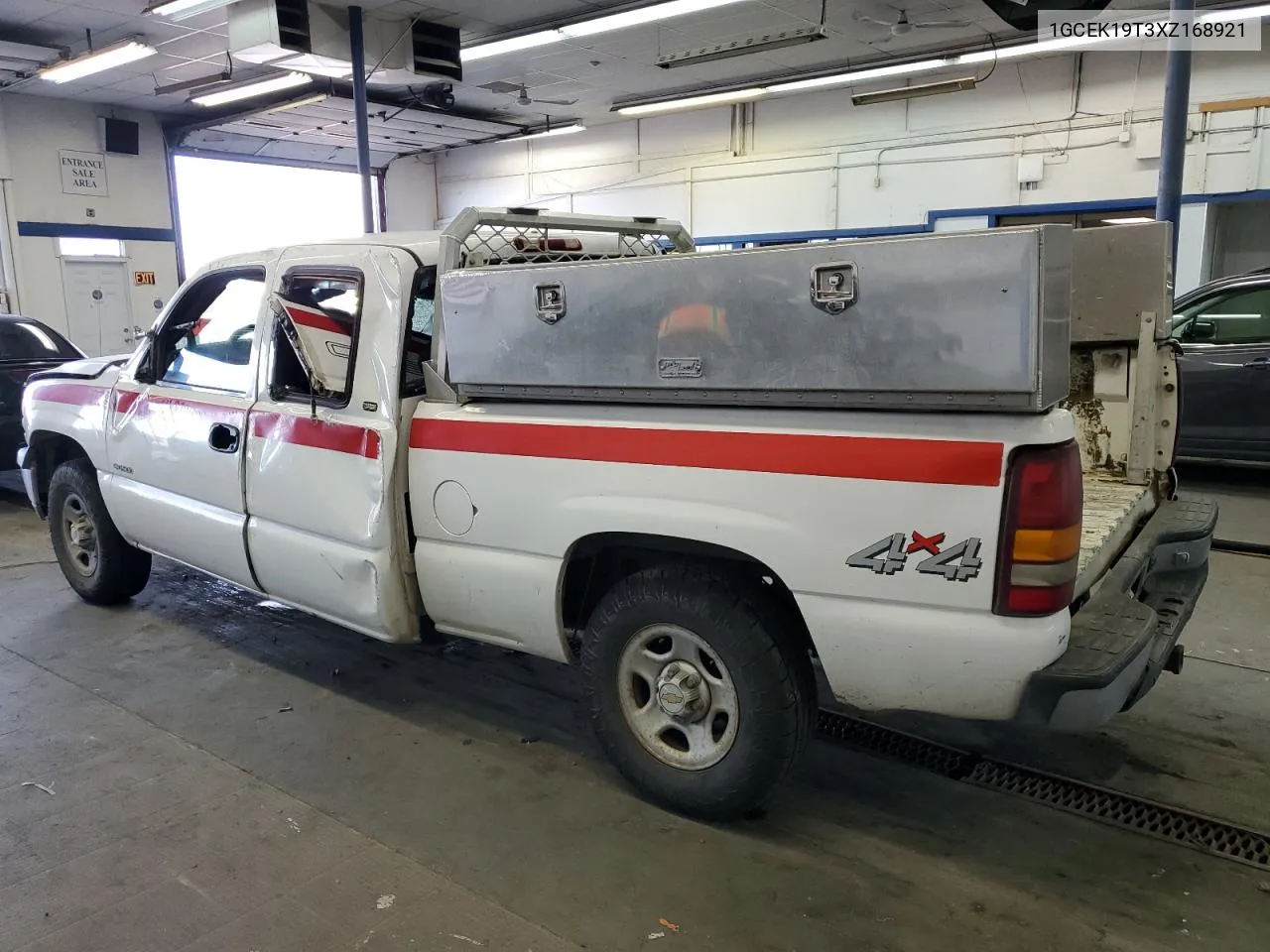 1999 Chevrolet Silverado K1500 VIN: 1GCEK19T3XZ168921 Lot: 76471124