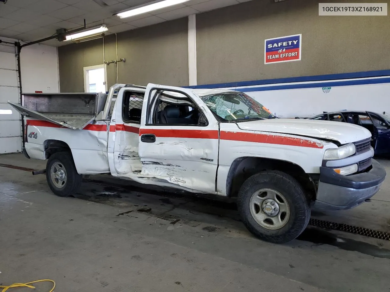 1999 Chevrolet Silverado K1500 VIN: 1GCEK19T3XZ168921 Lot: 76471124