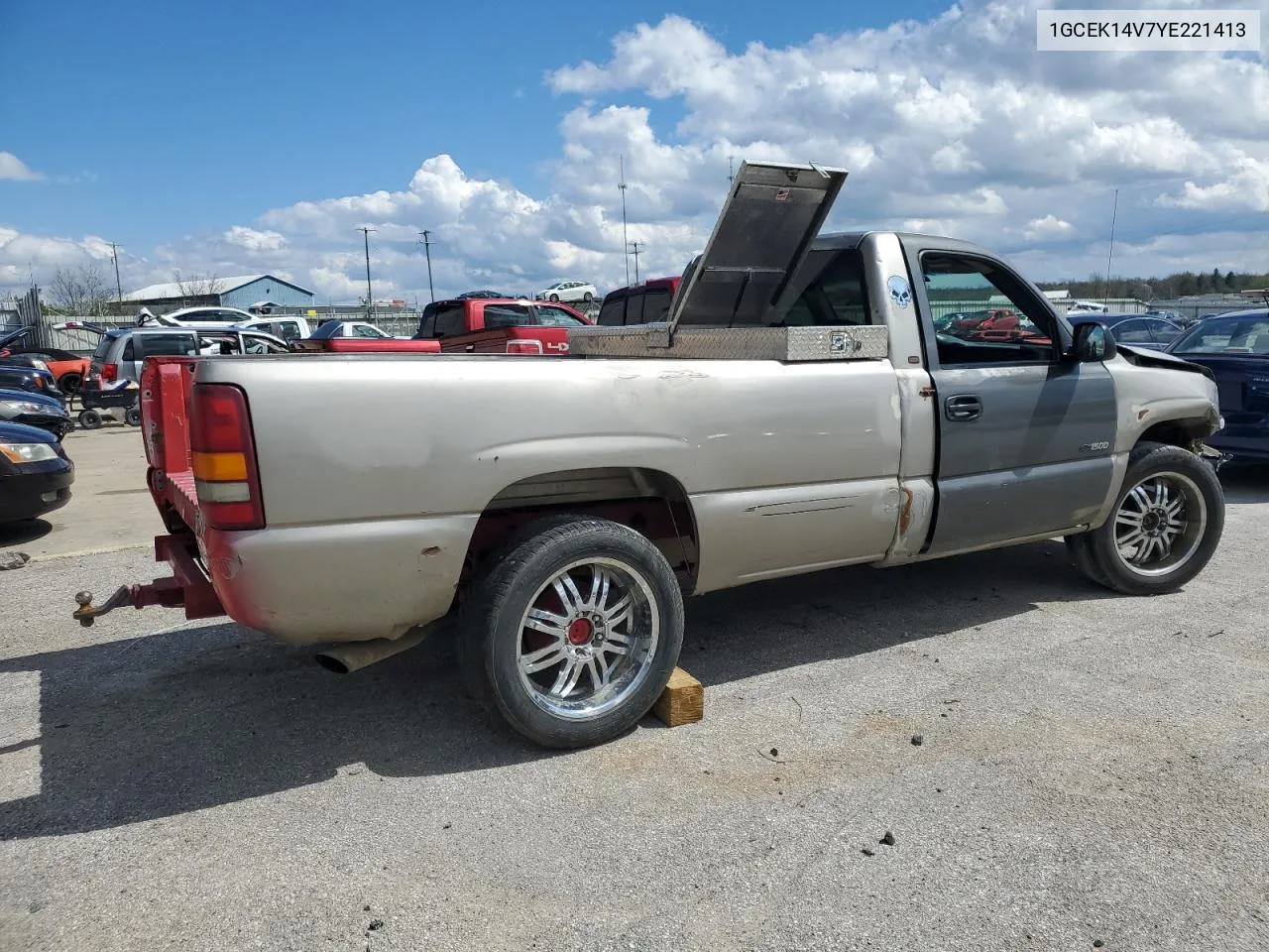 2000 Chevrolet Silverado K1500 VIN: 1GCEK14V7YE221413 Lot: 48989804