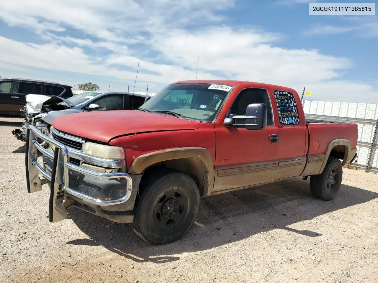 2000 Chevrolet Silverado K1500 VIN: 2GCEK19T1Y1385815 Lot: 57039604