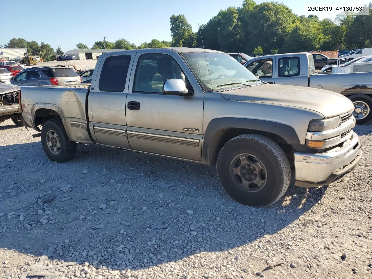 2000 Chevrolet Silverado K1500 VIN: 2GCEK19T4Y1307531 Lot: 62422484