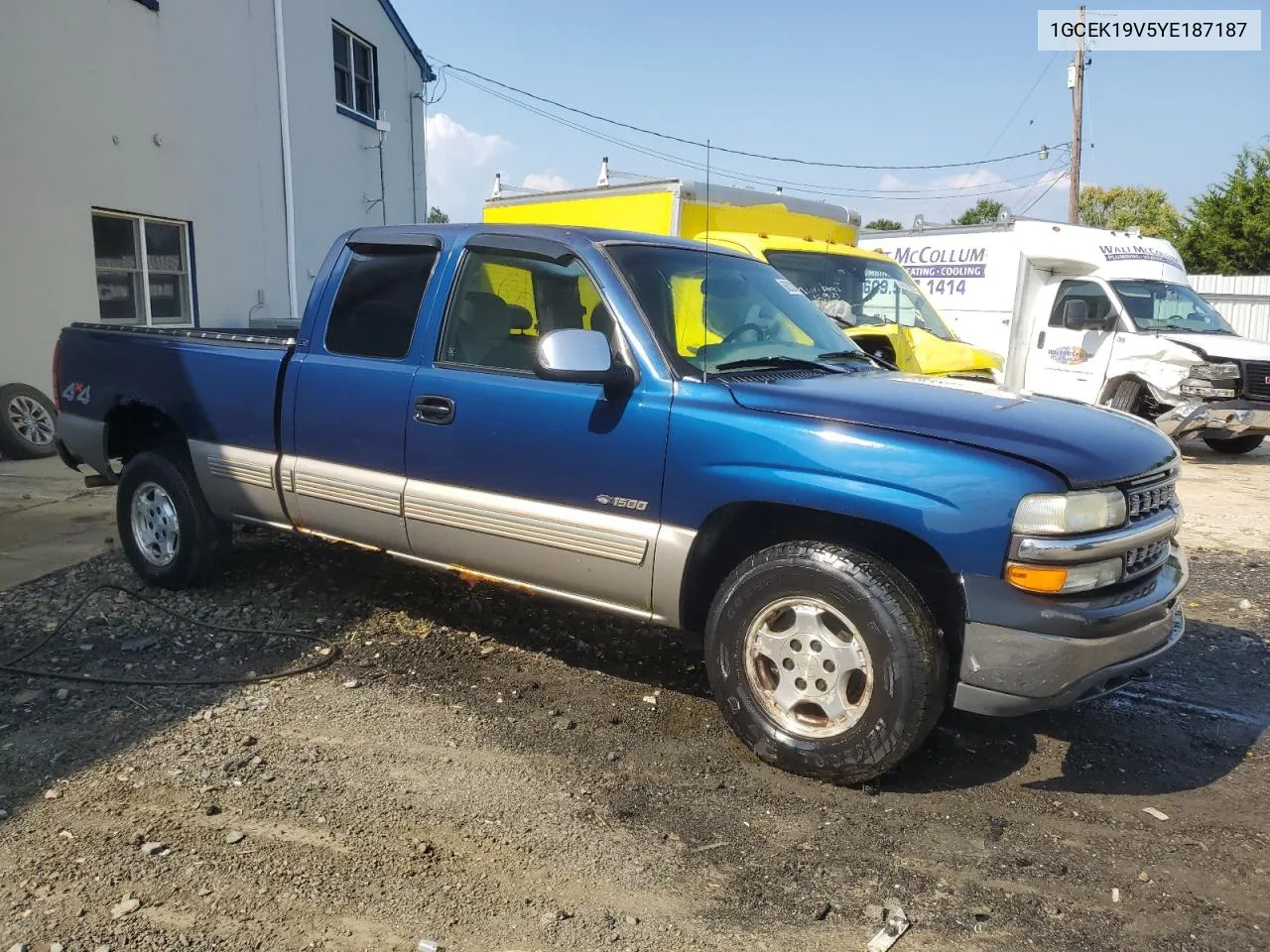 2000 Chevrolet Silverado K1500 VIN: 1GCEK19V5YE187187 Lot: 66232474