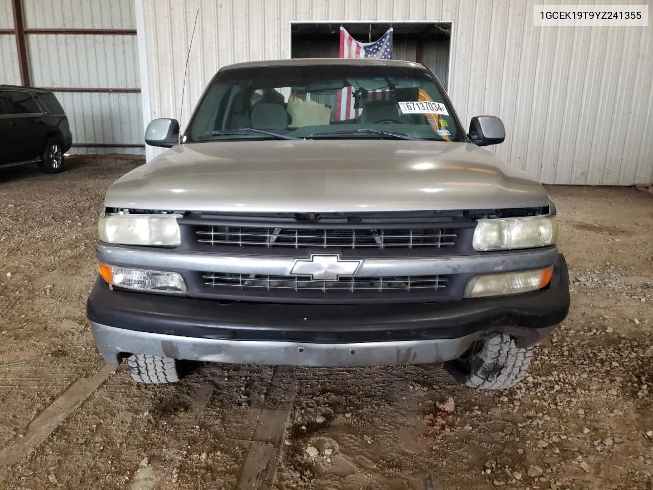 2000 Chevrolet Silverado K1500 VIN: 1GCEK19T9YZ241355 Lot: 67137034