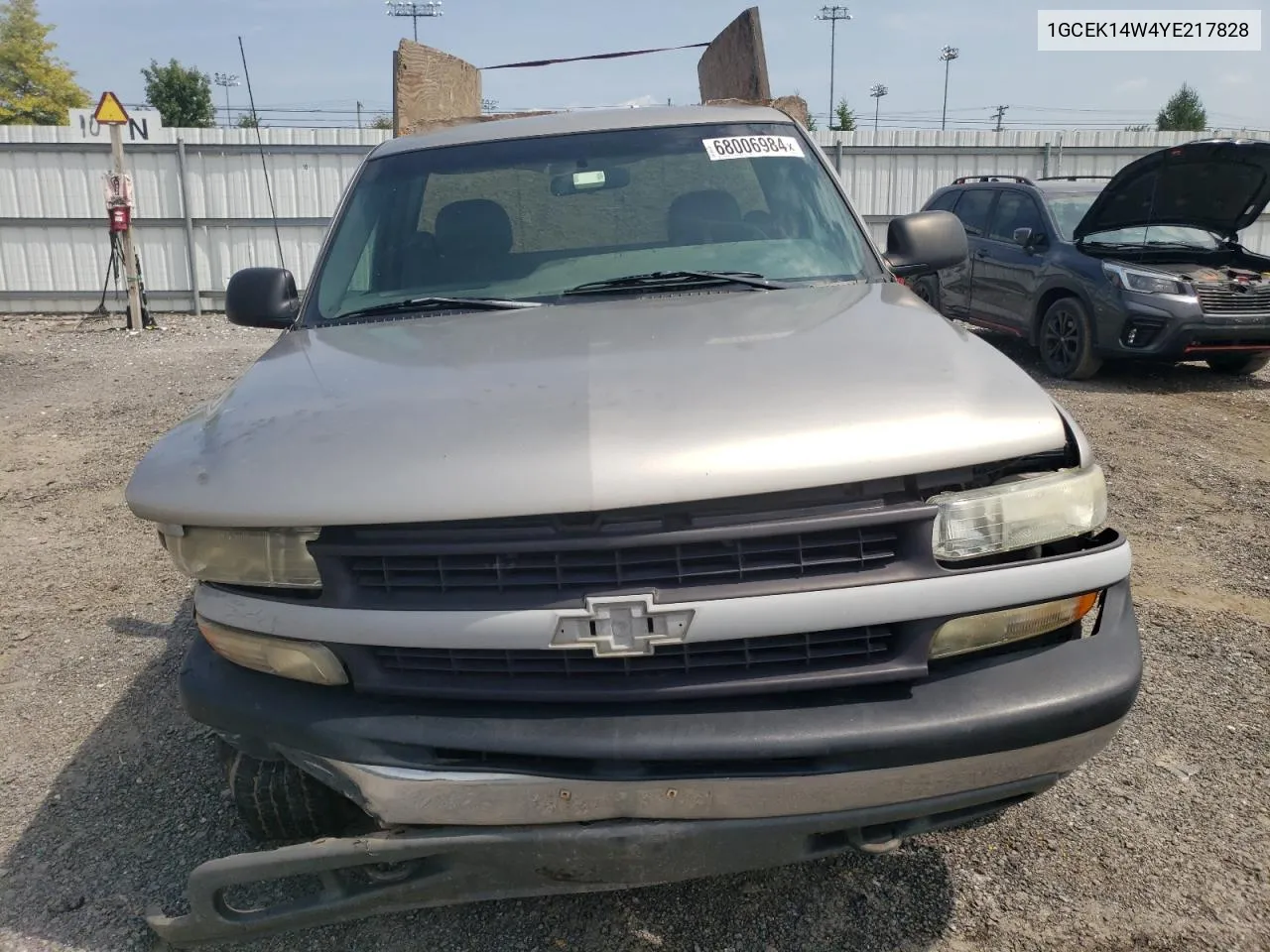 2000 Chevrolet Silverado K1500 VIN: 1GCEK14W4YE217828 Lot: 68006984