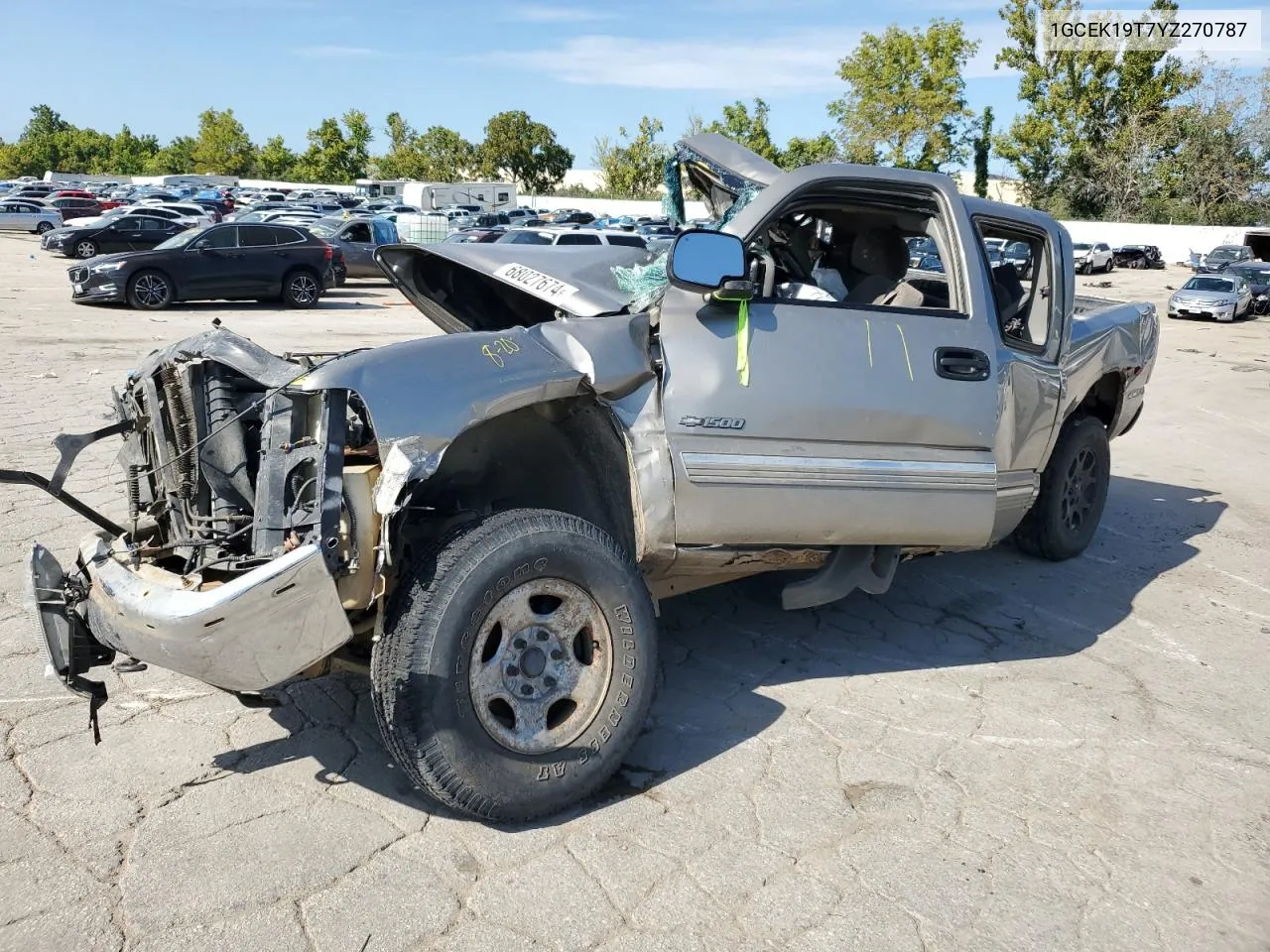 2000 Chevrolet Silverado K1500 VIN: 1GCEK19T7YZ270787 Lot: 68027674