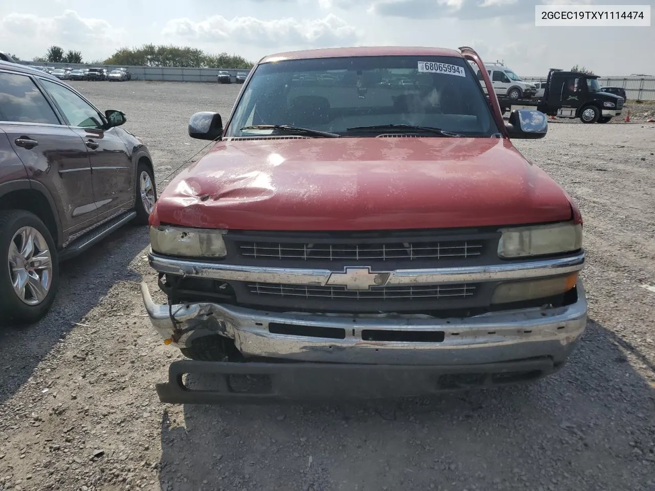 2000 Chevrolet Silverado C1500 VIN: 2GCEC19TXY1114474 Lot: 68065994