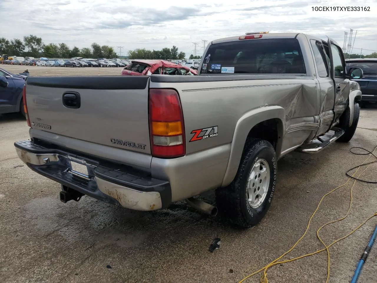 2000 Chevrolet Silverado K1500 VIN: 1GCEK19TXYE333162 Lot: 69134024