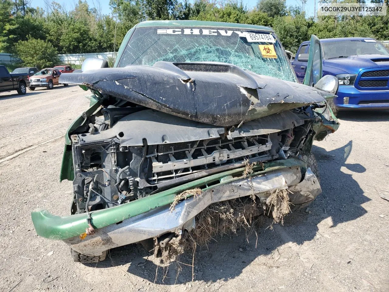 2000 Chevrolet Silverado K2500 VIN: 1GCGK29U3YE125342 Lot: 69574784