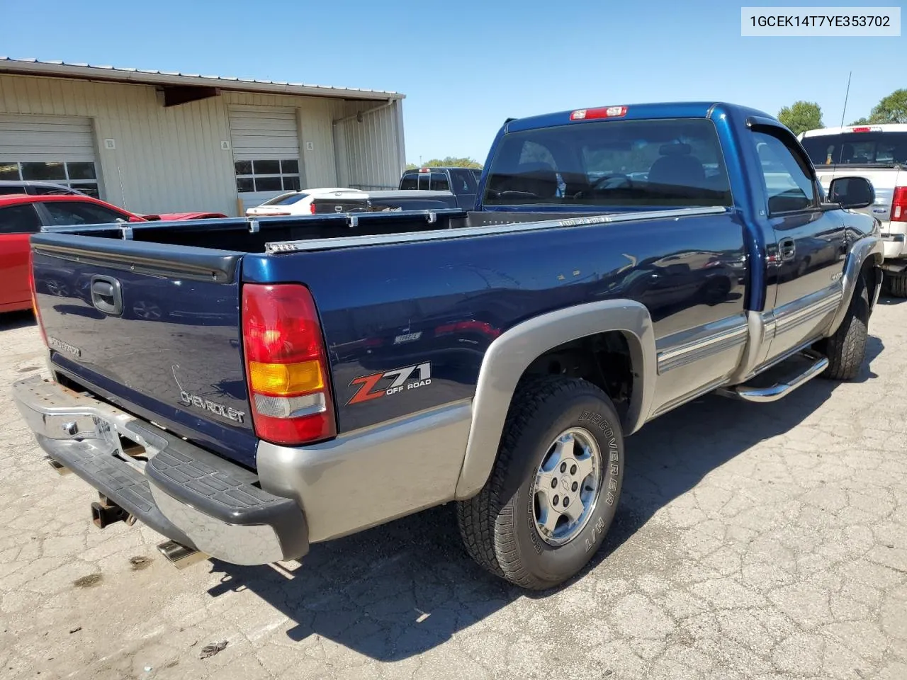 2000 Chevrolet Silverado K1500 VIN: 1GCEK14T7YE353702 Lot: 69633774