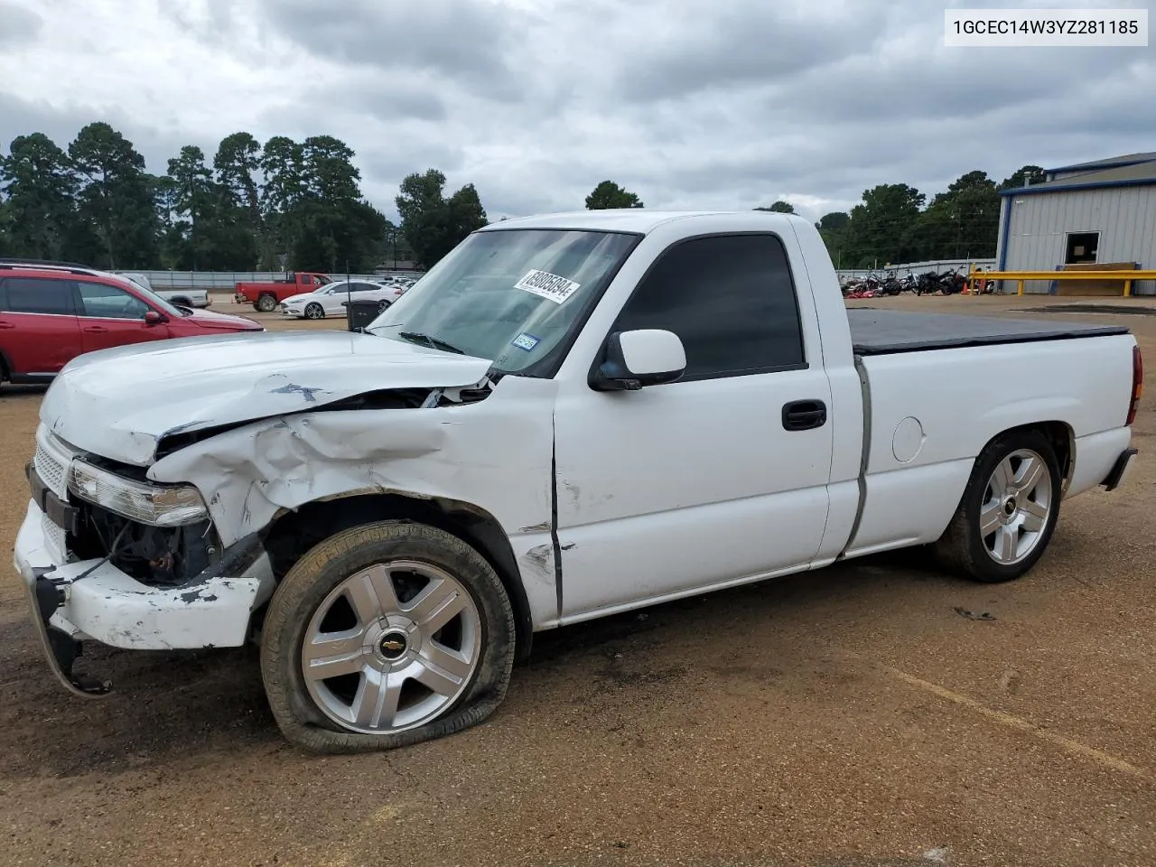 2000 Chevrolet Silverado C1500 VIN: 1GCEC14W3YZ281185 Lot: 69805094