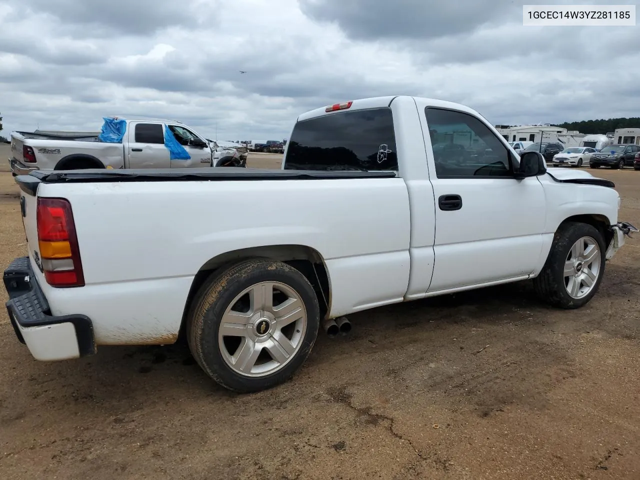 2000 Chevrolet Silverado C1500 VIN: 1GCEC14W3YZ281185 Lot: 69805094