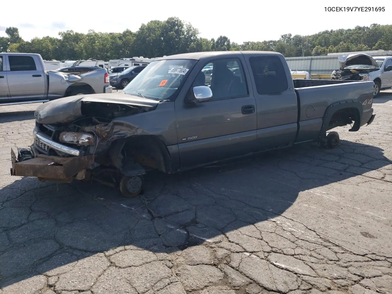 2000 Chevrolet Silverado K1500 VIN: 1GCEK19V7YE291695 Lot: 69977804