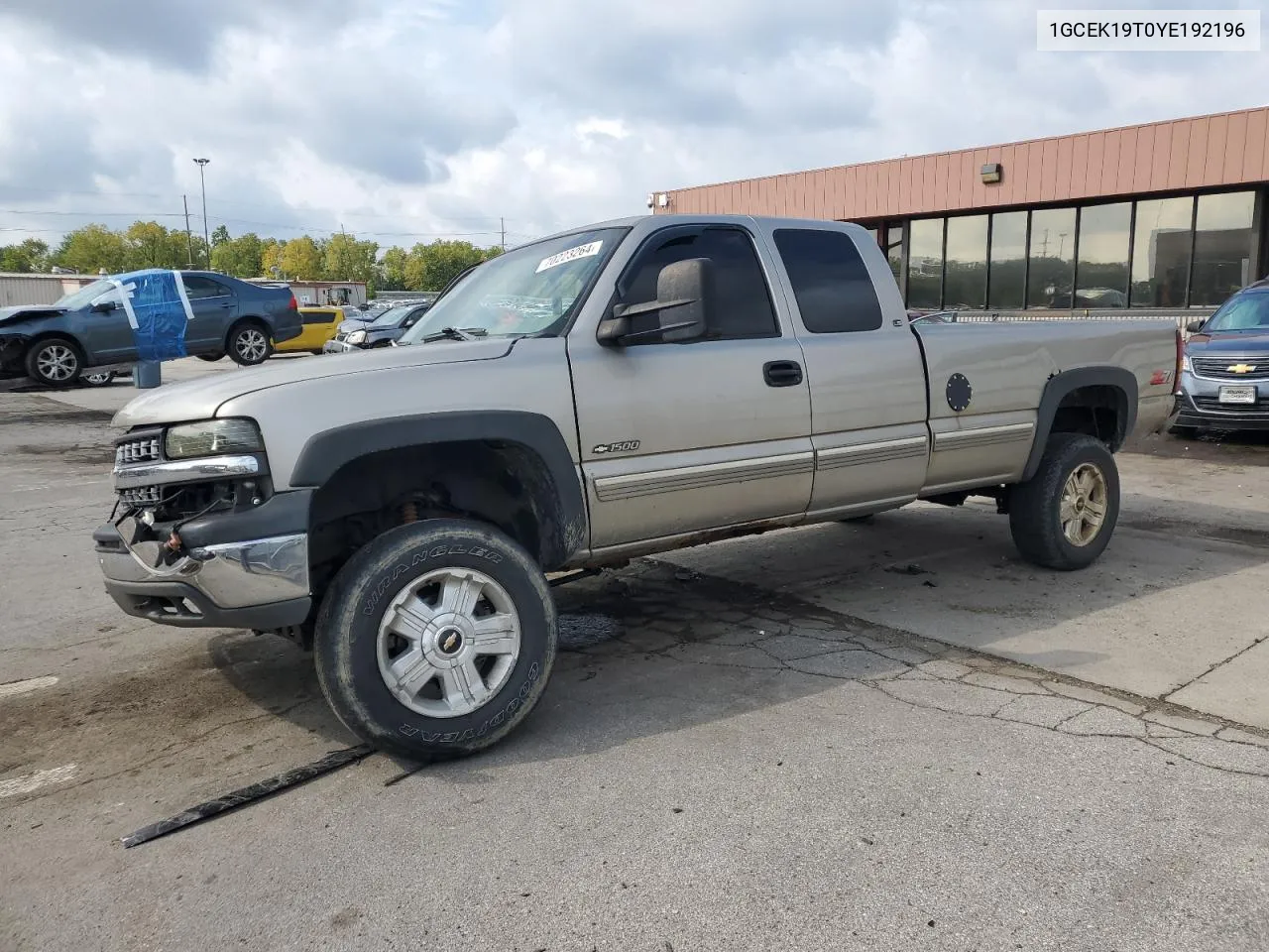 2000 Chevrolet Silverado K1500 VIN: 1GCEK19T0YE192196 Lot: 70223264