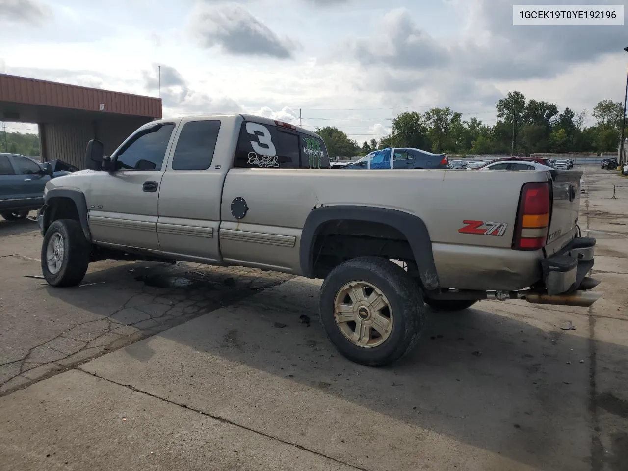 2000 Chevrolet Silverado K1500 VIN: 1GCEK19T0YE192196 Lot: 70223264