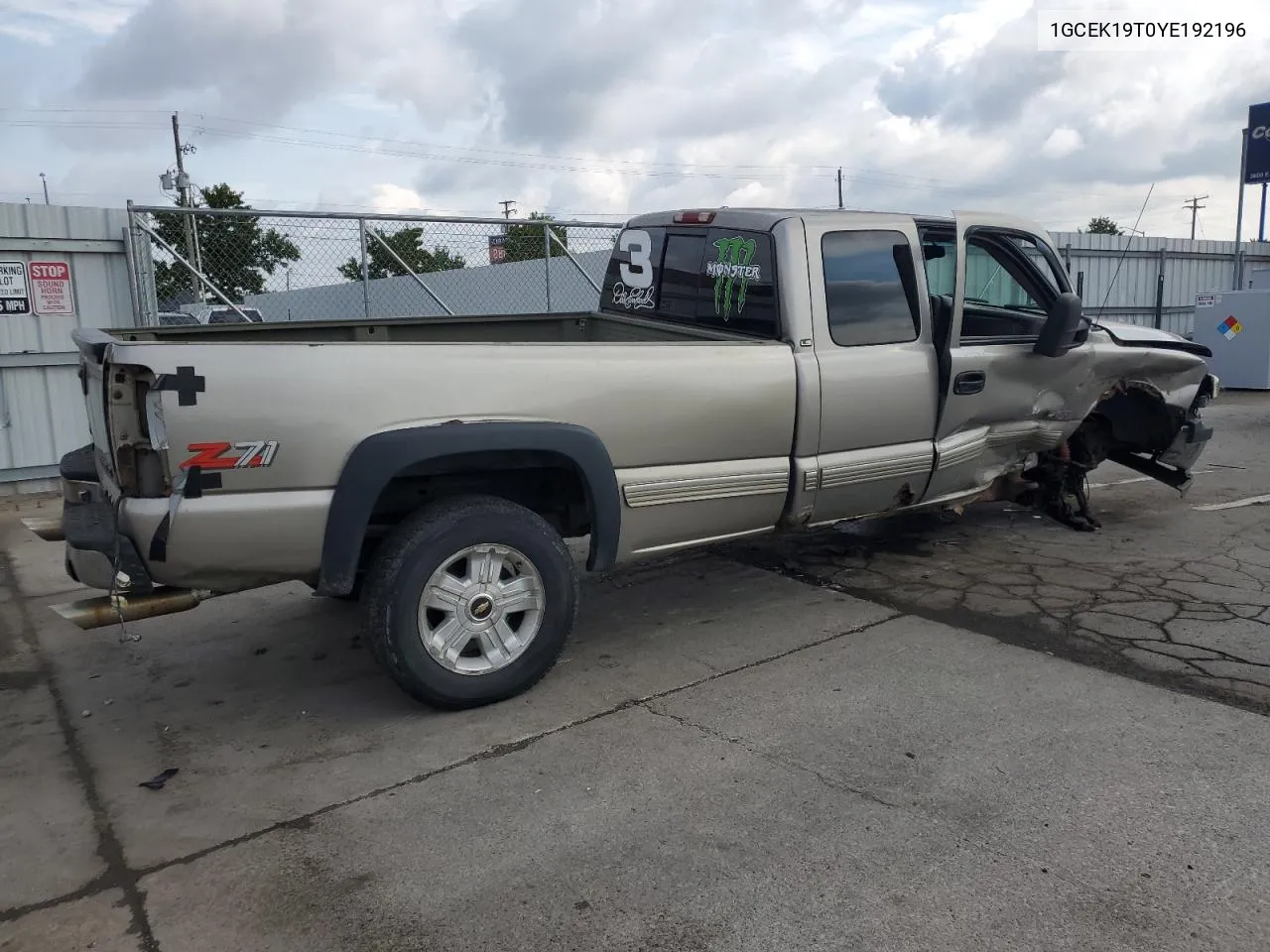 2000 Chevrolet Silverado K1500 VIN: 1GCEK19T0YE192196 Lot: 70223264