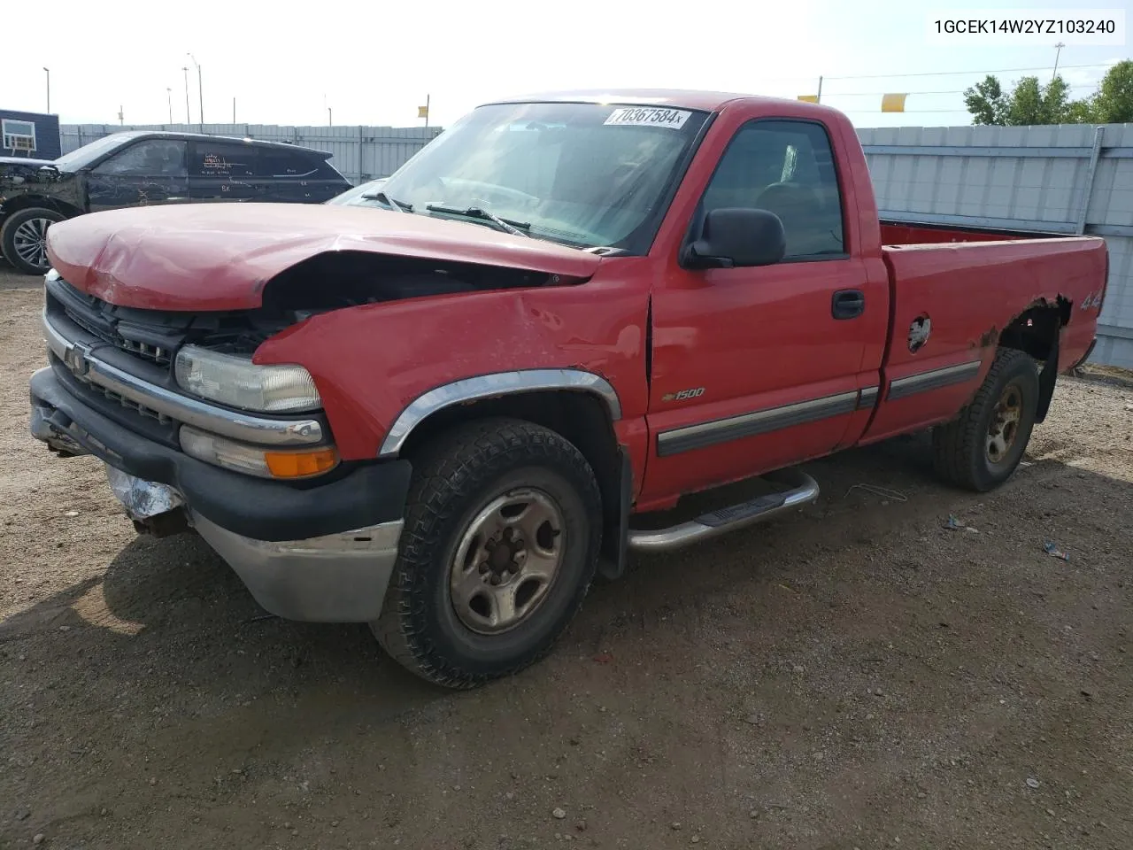 2000 Chevrolet Silverado K1500 VIN: 1GCEK14W2YZ103240 Lot: 70367584