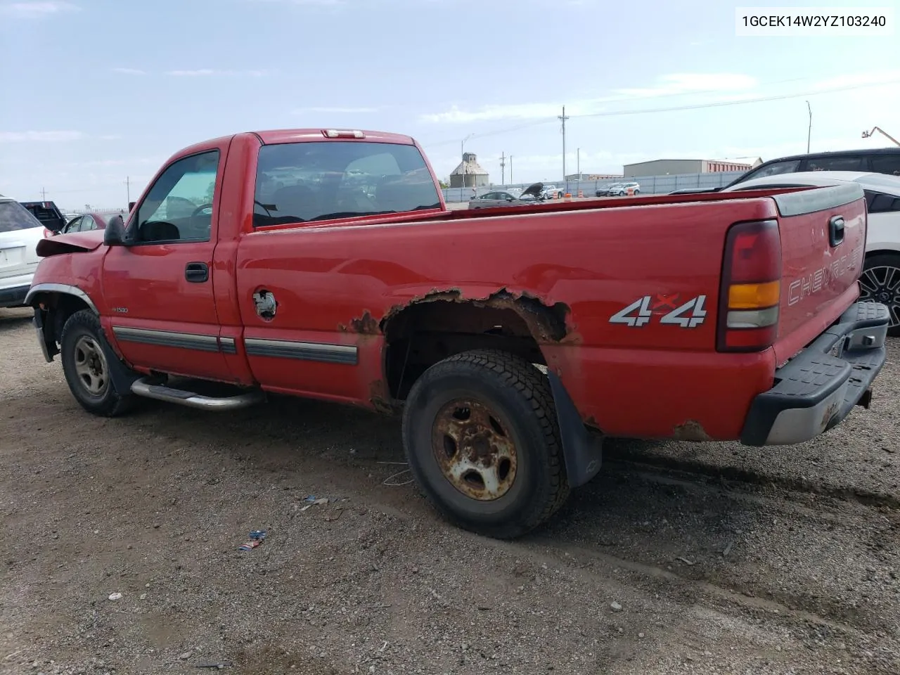 2000 Chevrolet Silverado K1500 VIN: 1GCEK14W2YZ103240 Lot: 70367584