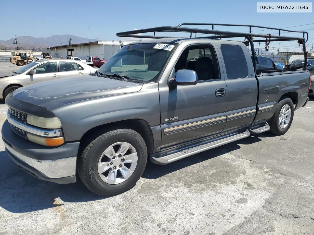 2000 Chevrolet Silverado C1500 VIN: 1GCEC19T6YZ211646 Lot: 71111164