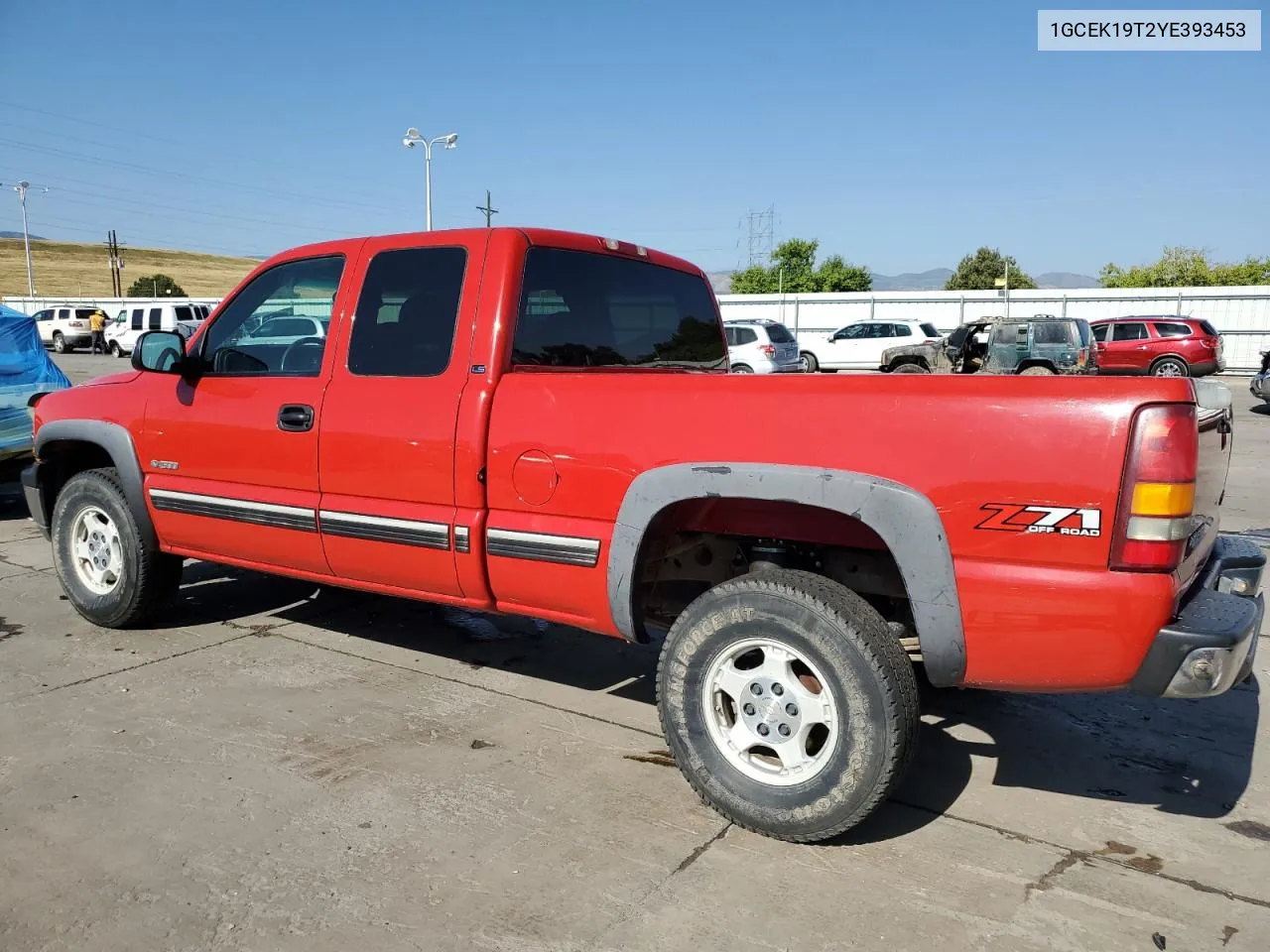 2000 Chevrolet Silverado K1500 VIN: 1GCEK19T2YE393453 Lot: 71303964