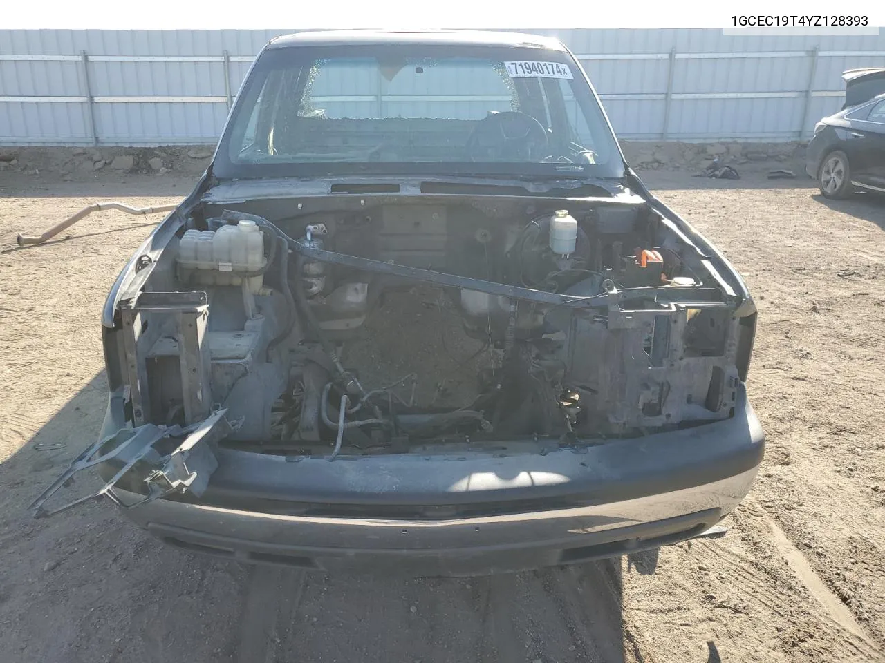 1GCEC19T4YZ128393 2000 Chevrolet Silverado C1500