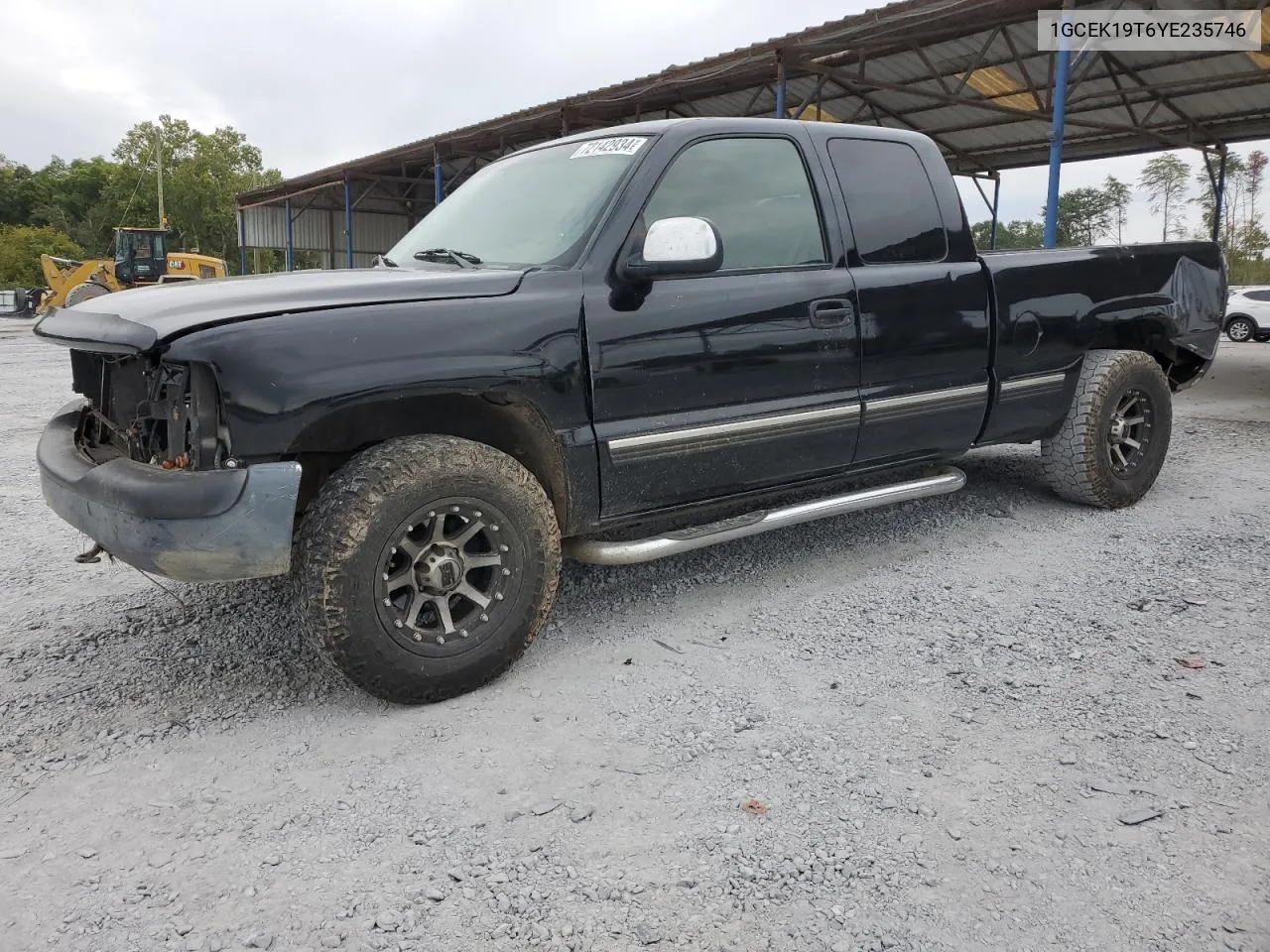 2000 Chevrolet Silverado K1500 VIN: 1GCEK19T6YE235746 Lot: 72142934