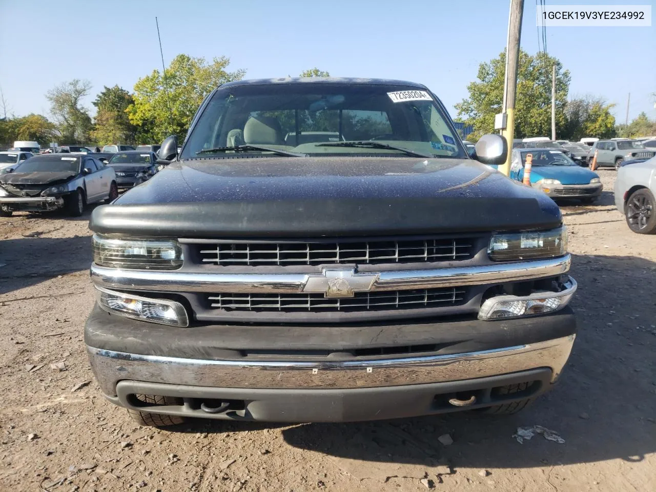 2000 Chevrolet Silverado K1500 VIN: 1GCEK19V3YE234992 Lot: 72350204