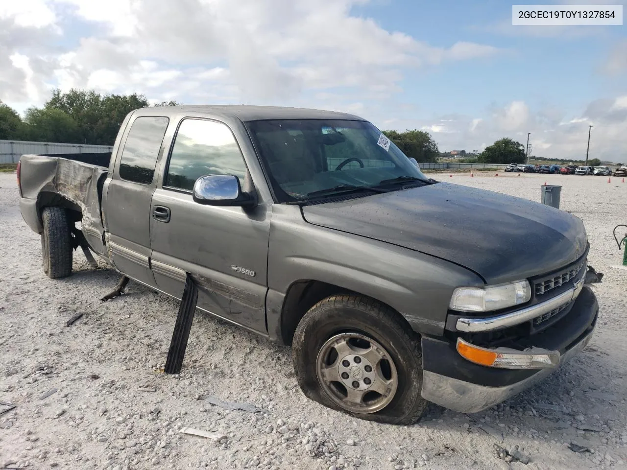 2000 Chevrolet Silverado C1500 VIN: 2GCEC19T0Y1327854 Lot: 72445324