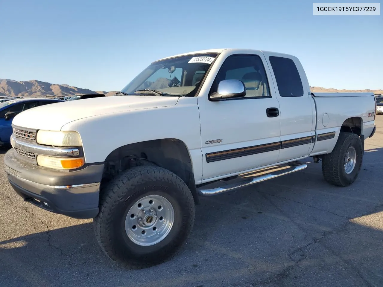 2000 Chevrolet Silverado K1500 VIN: 1GCEK19T5YE377229 Lot: 72523224