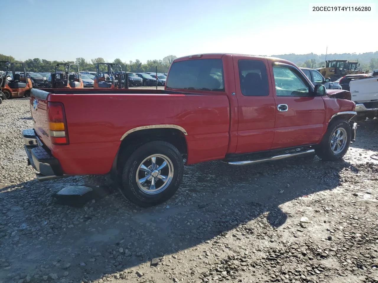 2000 Chevrolet Silverado C1500 VIN: 2GCEC19T4Y1166280 Lot: 72604014