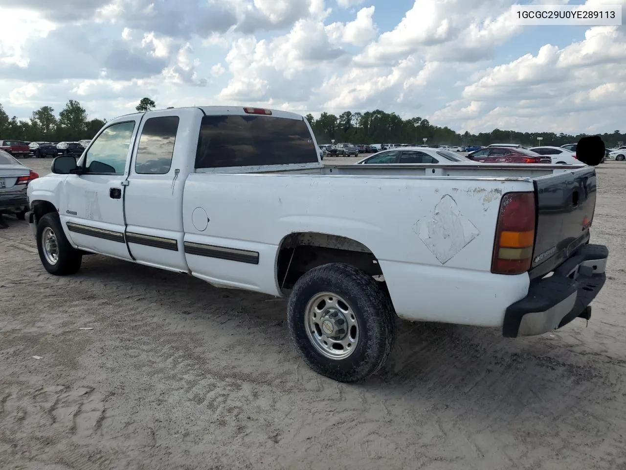 2000 Chevrolet Silverado C2500 VIN: 1GCGC29U0YE289113 Lot: 73036394