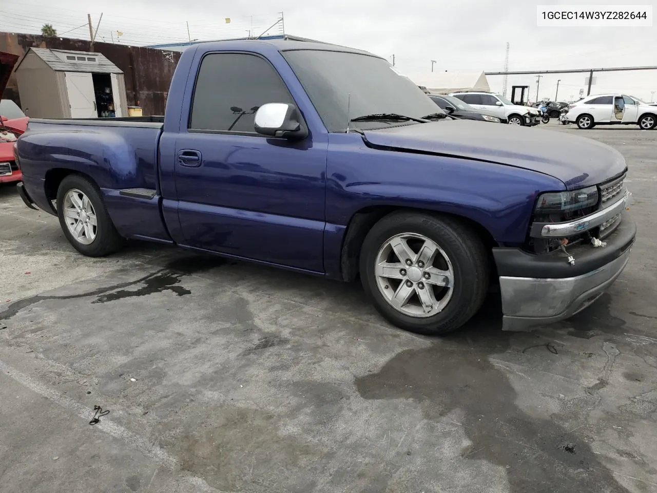 2000 Chevrolet Silverado C1500 VIN: 1GCEC14W3YZ282644 Lot: 75005224