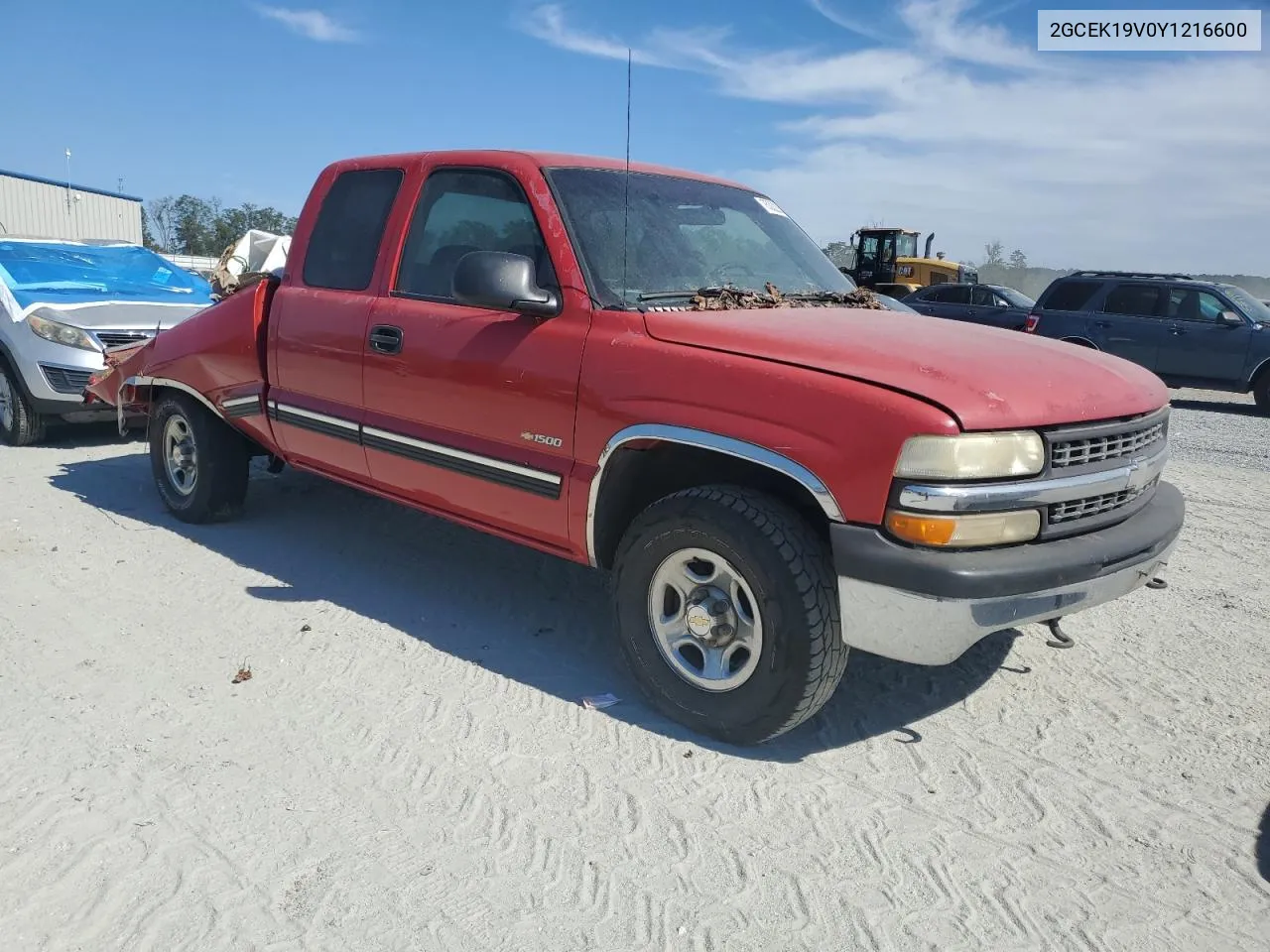 2000 Chevrolet Silverado K1500 VIN: 2GCEK19V0Y1216600 Lot: 75322354