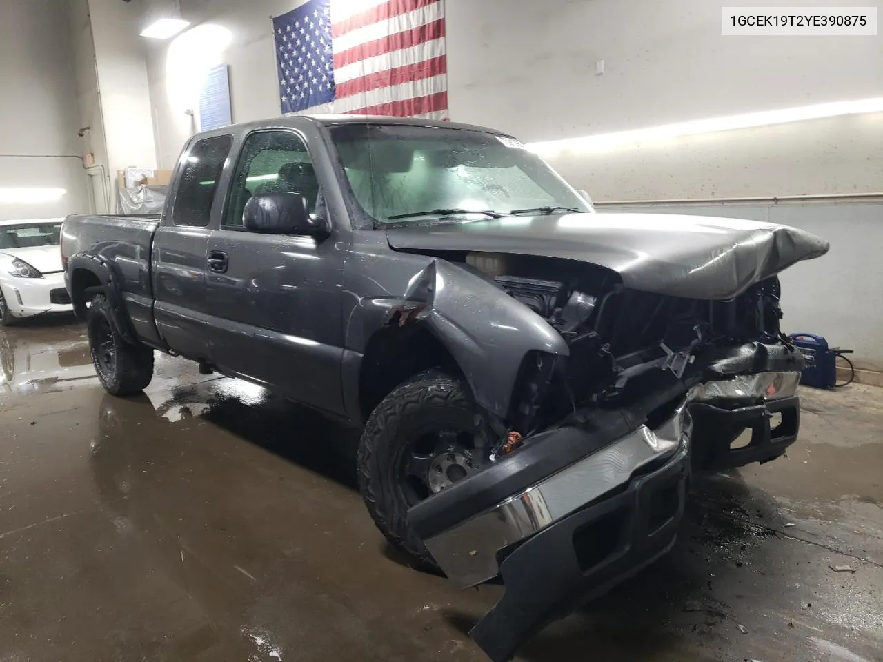 2000 Chevrolet Silverado K1500 VIN: 1GCEK19T2YE390875 Lot: 76919924