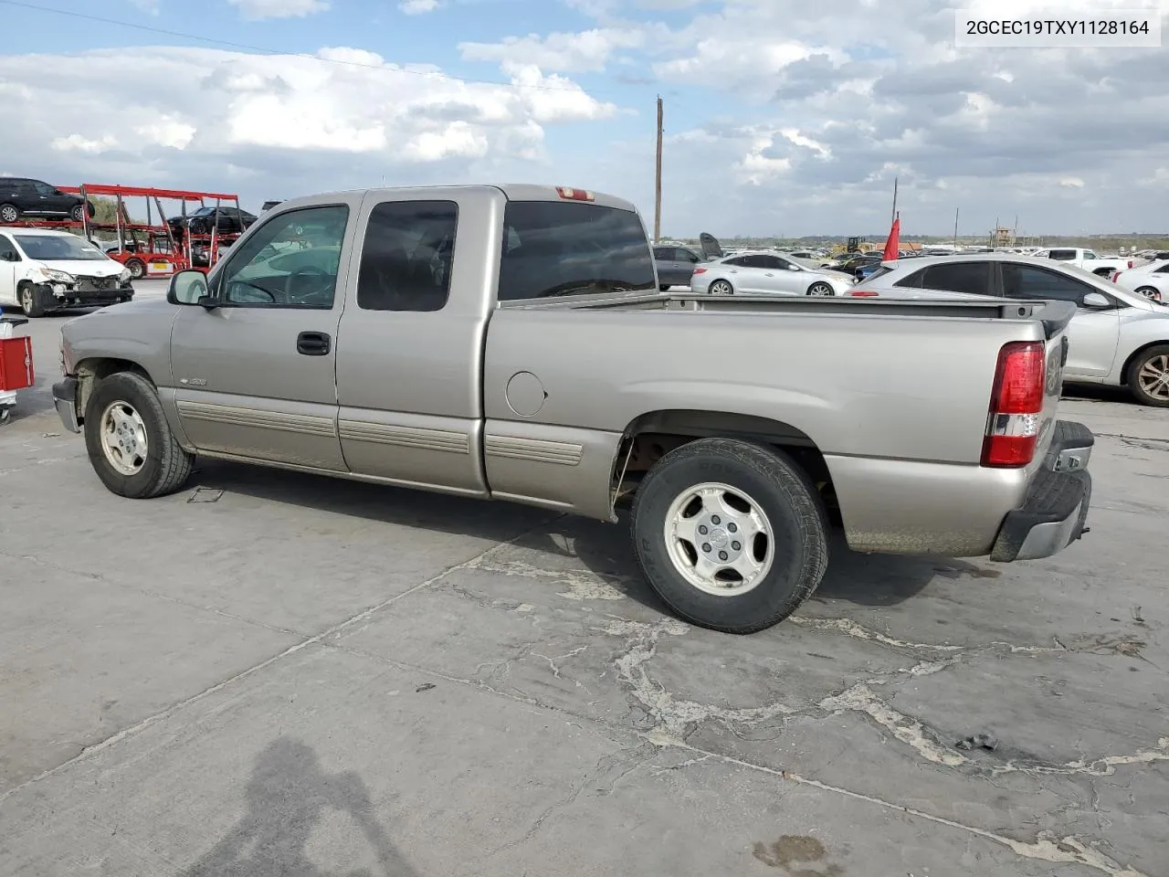 2000 Chevrolet Silverado C1500 VIN: 2GCEC19TXY1128164 Lot: 78473574