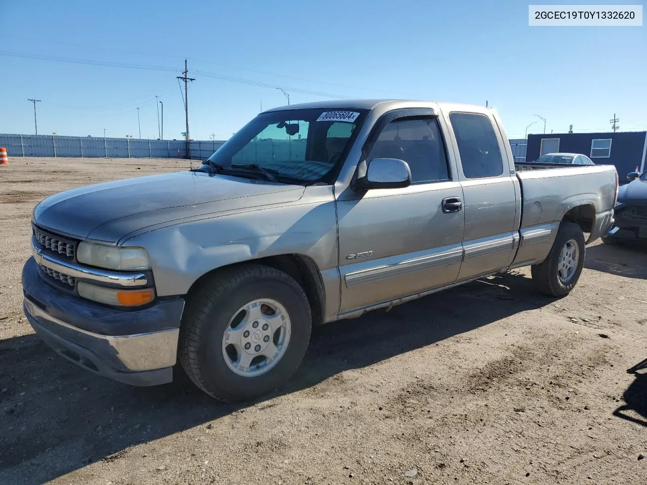 2000 Chevrolet Silverado C1500 VIN: 2GCEC19T0Y1332620 Lot: 80065604