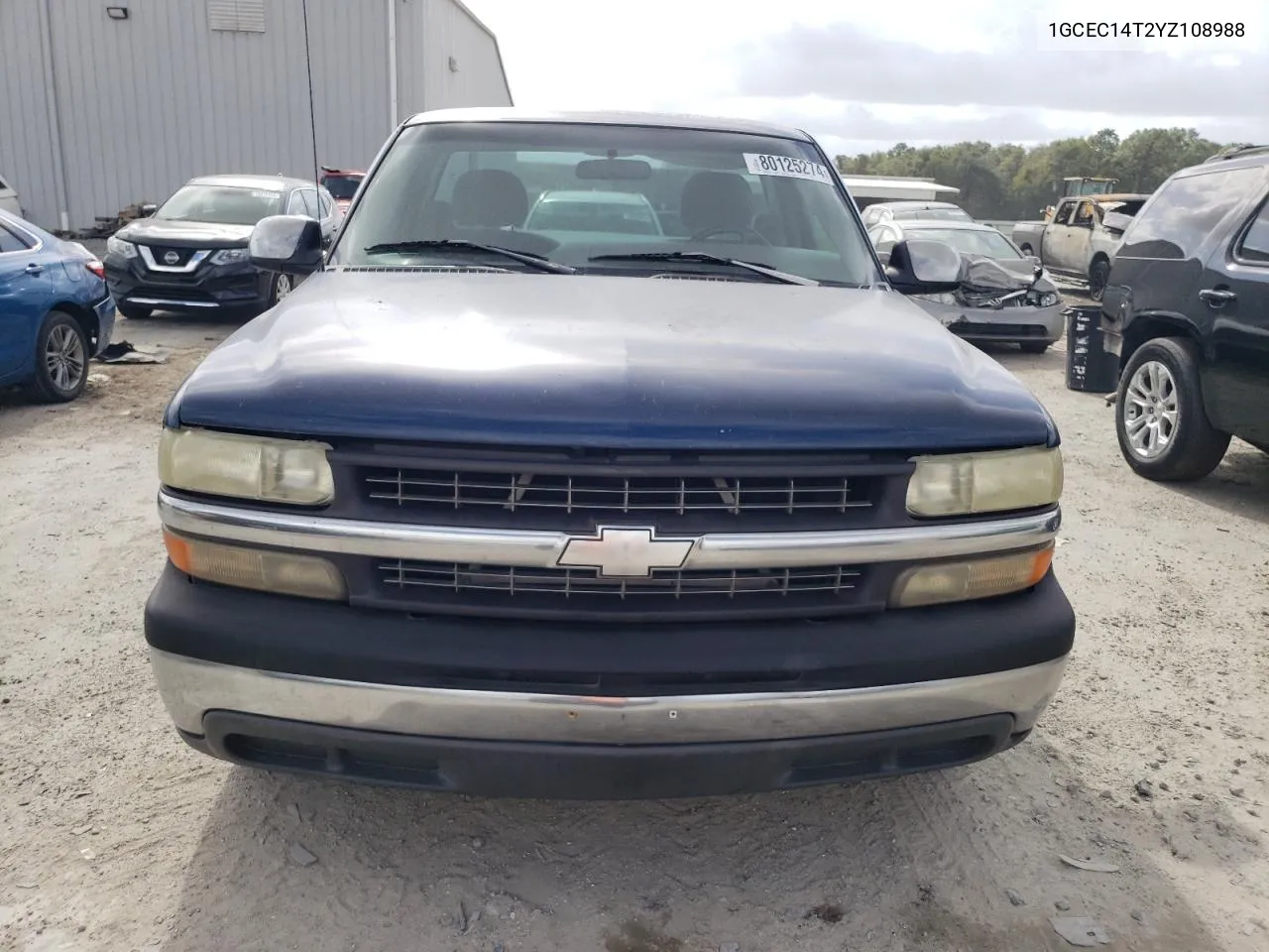 2000 Chevrolet Silverado C1500 VIN: 1GCEC14T2YZ108988 Lot: 80125274