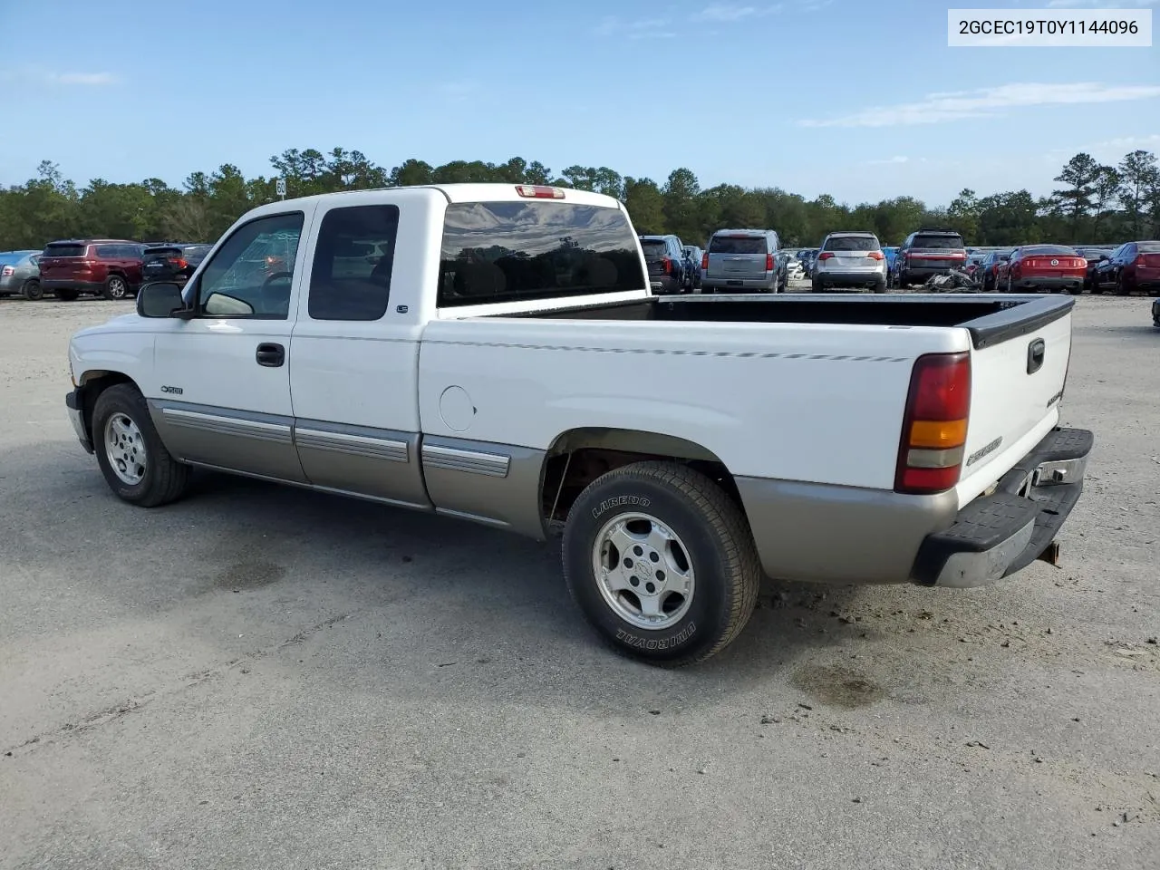 2000 Chevrolet Silverado C1500 VIN: 2GCEC19T0Y1144096 Lot: 80453274