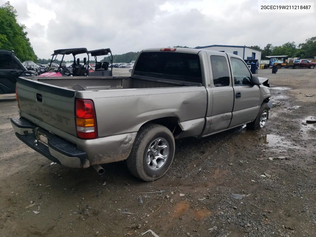 2001 Chevrolet Silverado C1500 VIN: 2GCEC19W211218487 Lot: 53345414