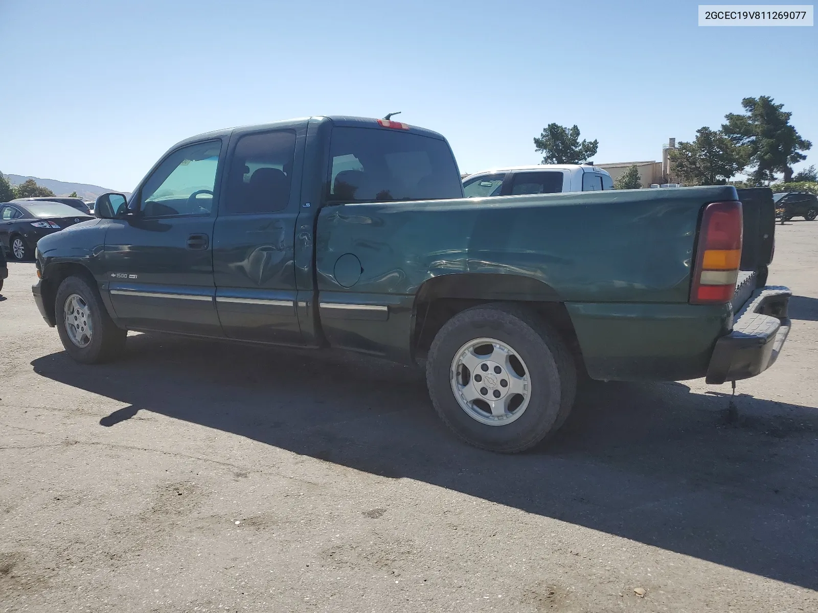 2001 Chevrolet Silverado C1500 VIN: 2GCEC19V811269077 Lot: 58258784