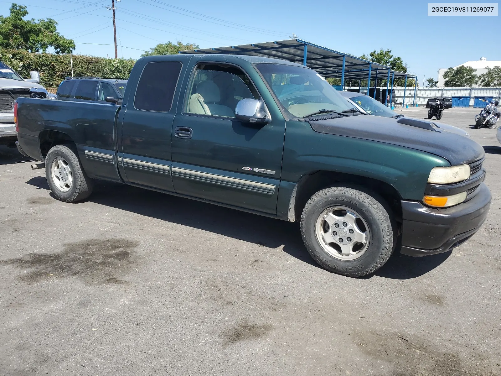 2001 Chevrolet Silverado C1500 VIN: 2GCEC19V811269077 Lot: 58258784