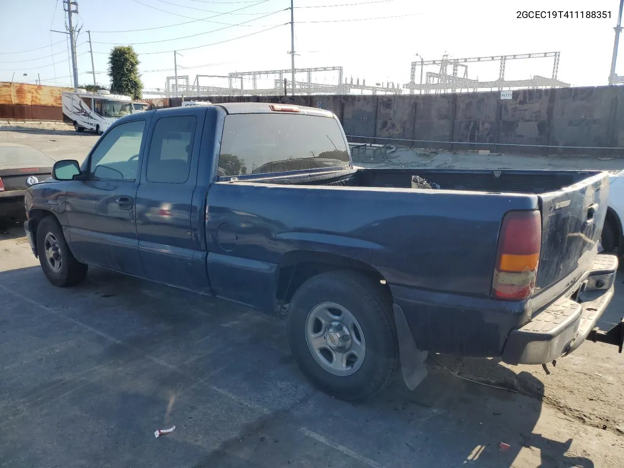 2001 Chevrolet Silverado C1500 VIN: 2GCEC19T411188351 Lot: 58306514